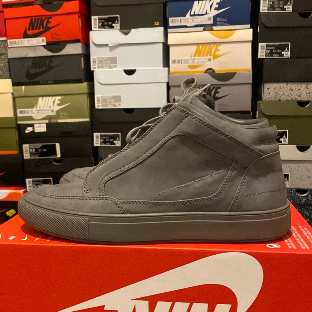 Steve Madden mid sneakers size 9.5 mens
